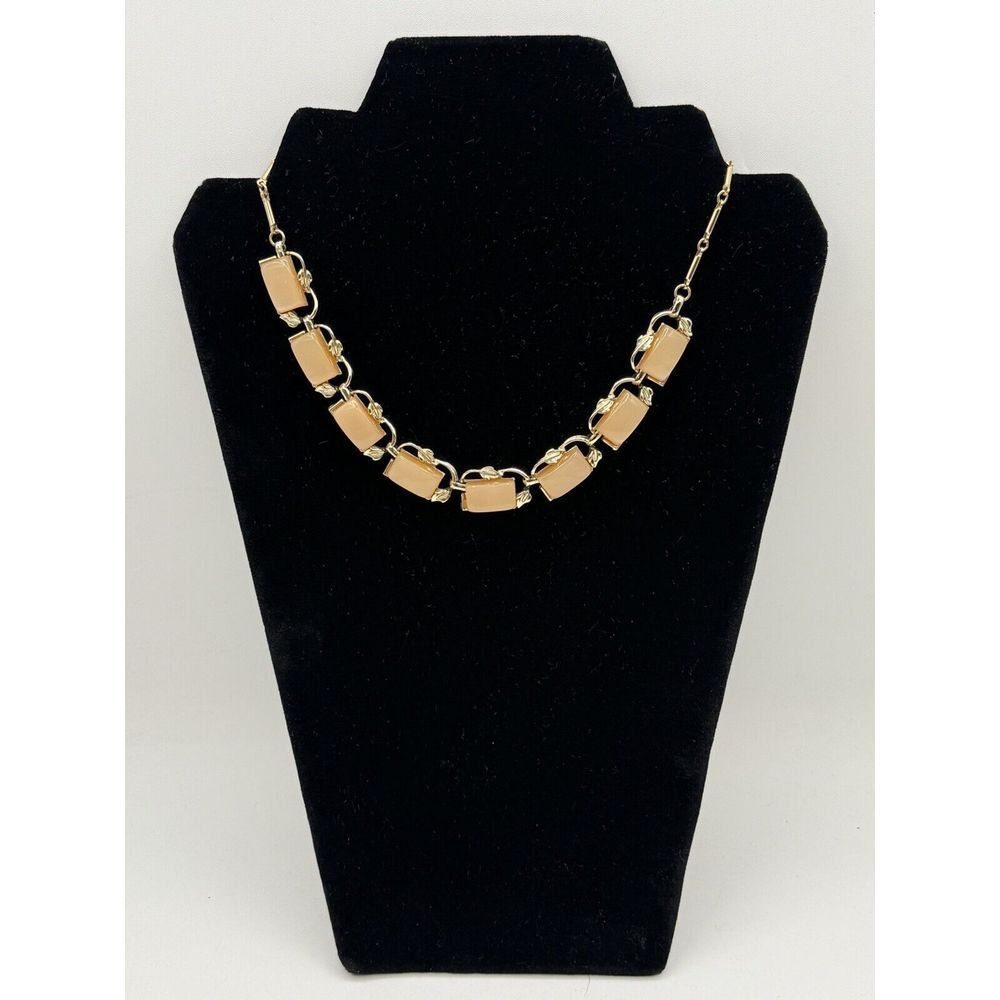 VTG Choker Champagne Beige Thermoset Lucite Baguette Links‎ Gold Tone Metal 17"